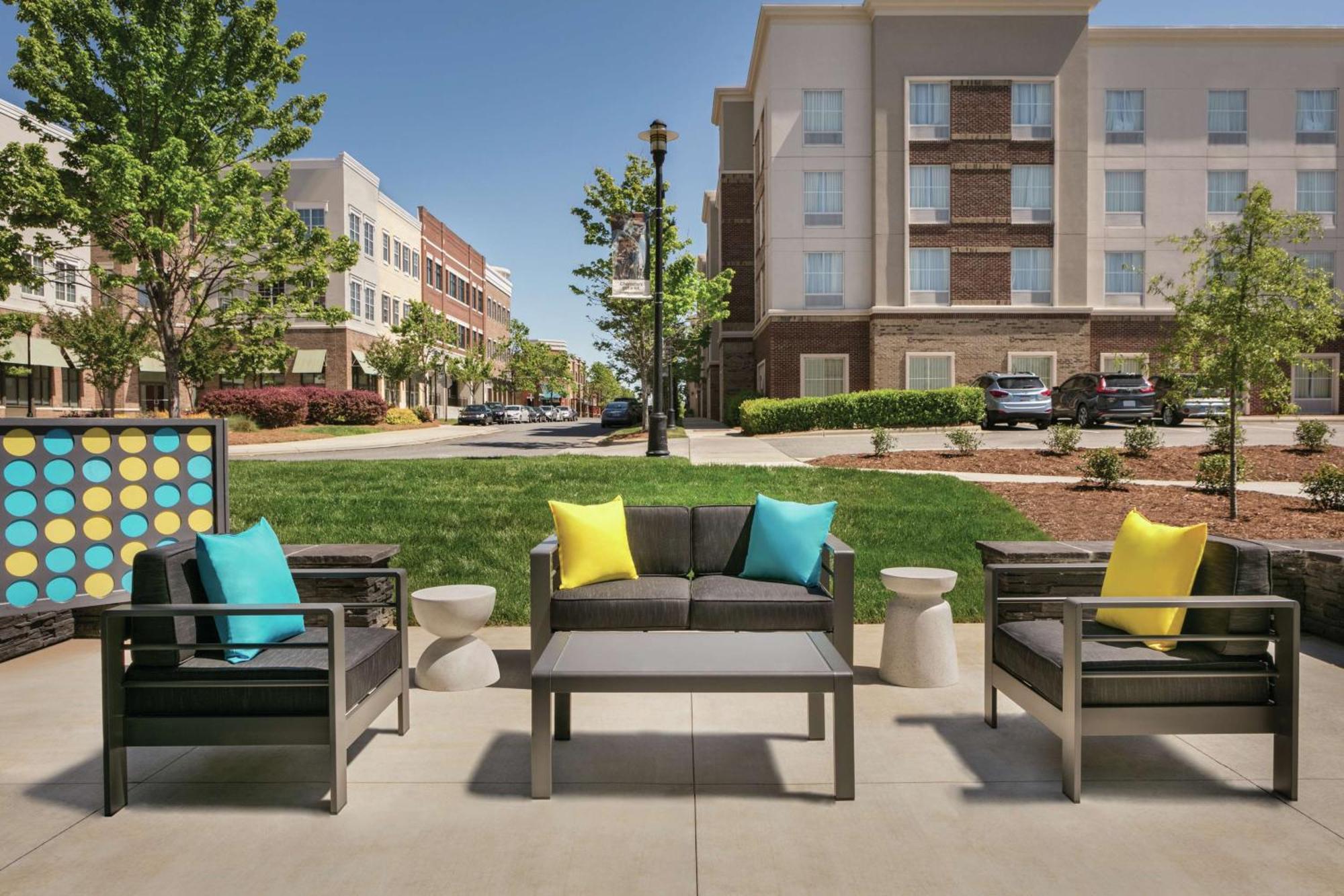 Tru By Hilton Charlotte Ayrsley Hotel Exterior photo